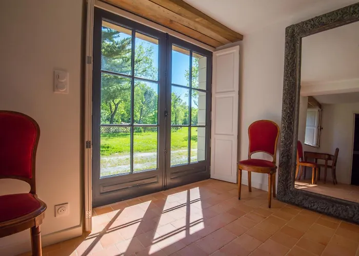 L'elegante בית נופש Savennieres